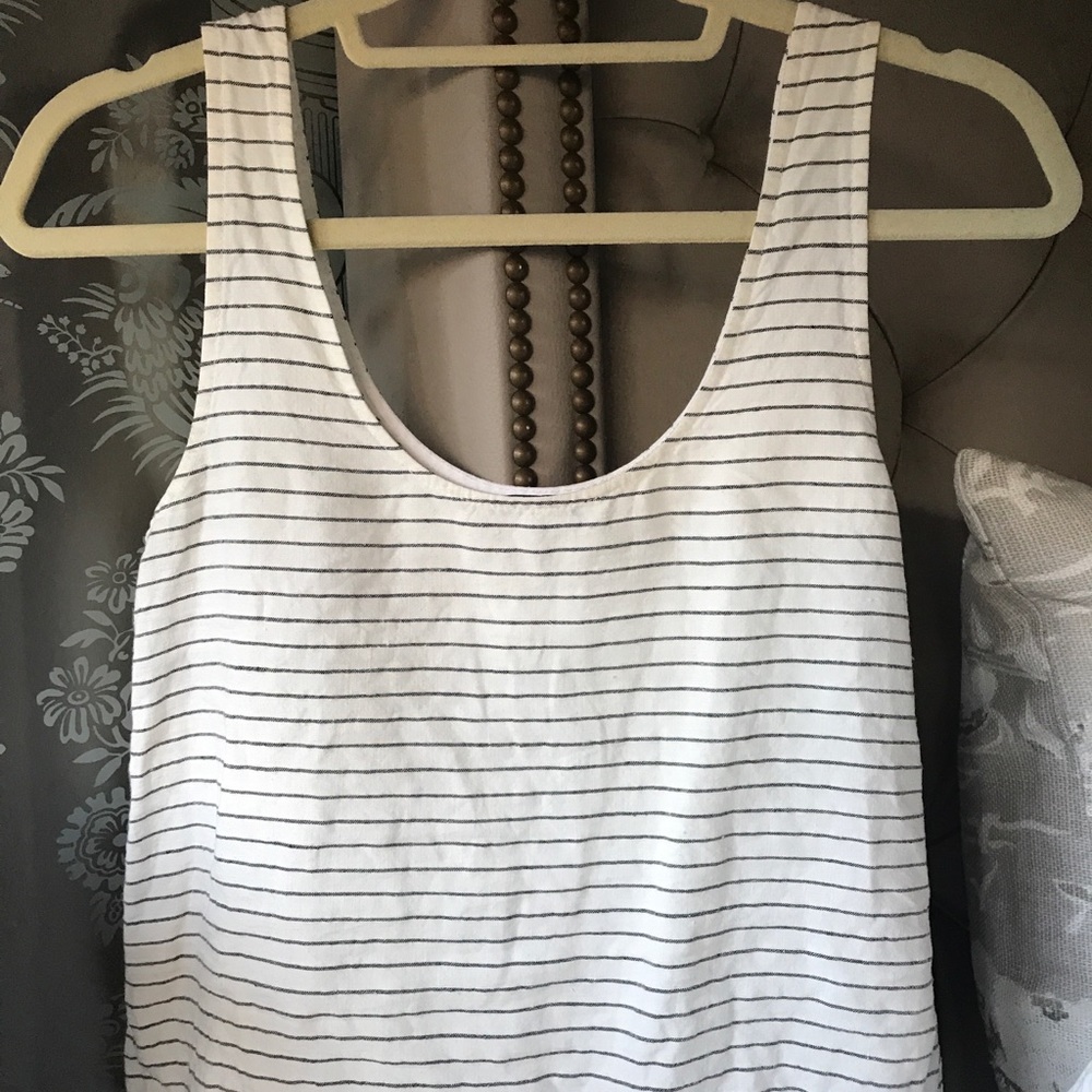 Madewell striped linen crop tank.